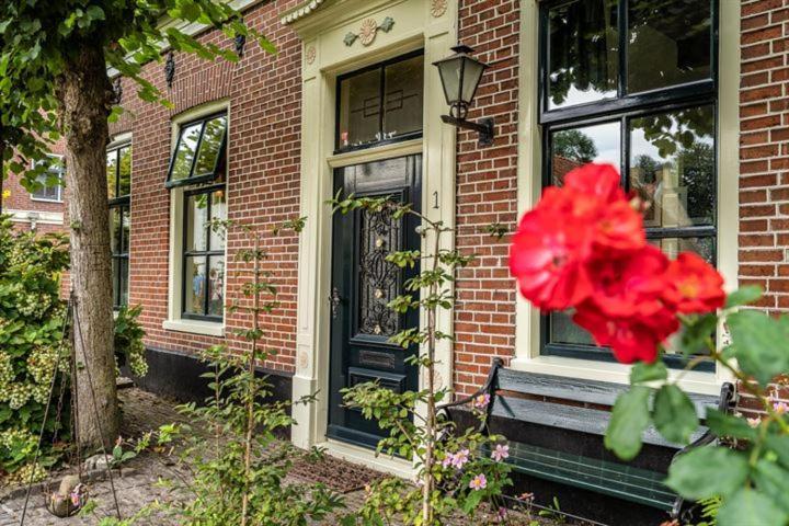 Bij De Friesche Poort Bed & Breakfast Буртанге Екстериор снимка